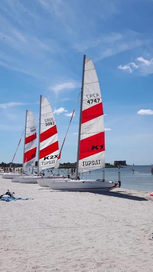 Stijlvol Appartement Op Strand Makkum Εξωτερικό φωτογραφία