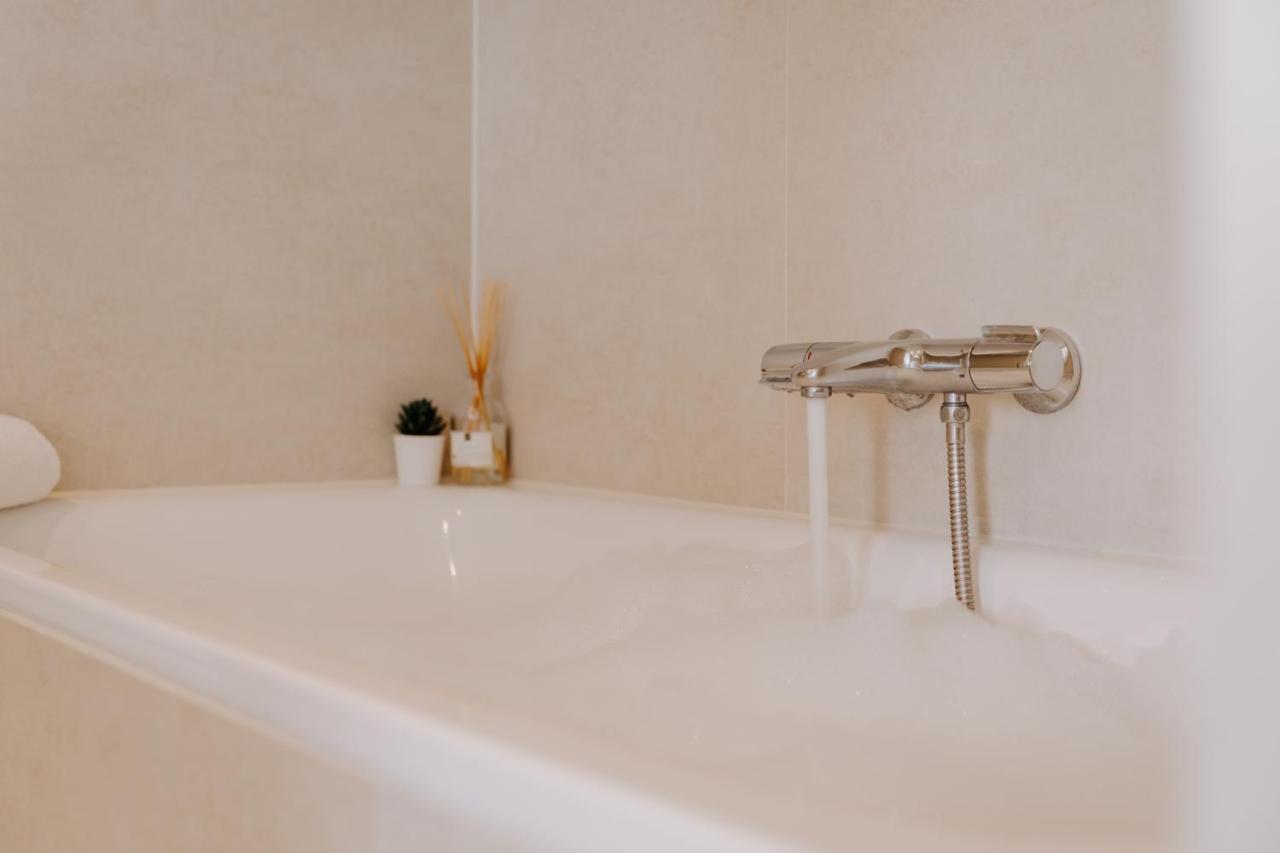 Stijlvol Appartement Op Strand Makkum Εξωτερικό φωτογραφία
